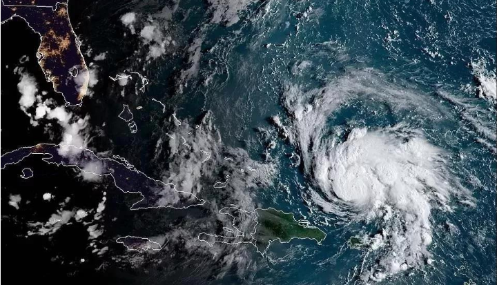 臺(tái)風(fēng)“玲玲”短暫逼停華南主要港口， 颶風(fēng)“多利安”讓美國(guó)多個(gè)港口癱瘓，本周貨物裝船到港都讓人心焦！