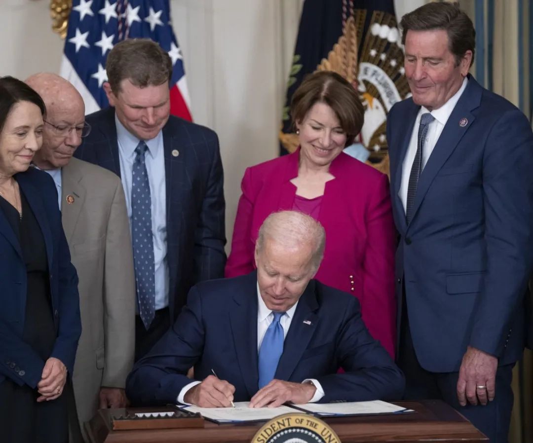 拜登簽署！解讀美國《海運(yùn)改革法》，對(duì)集運(yùn)業(yè)影響幾何？